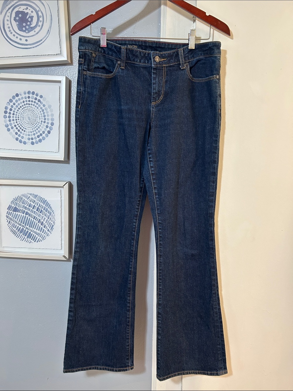 Talbots Women’s Size 10 Mid Rise Signature Bootcut Jeans Dark Blue